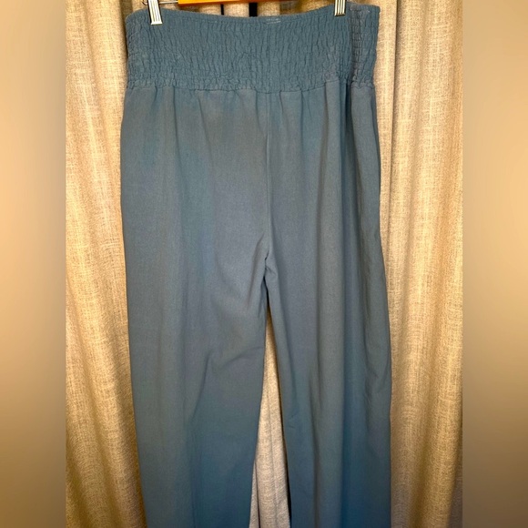 NWOT Cornflower Blue Pull-on Pant Smocked Waist Wide Leg Size XL - Picture 4 of 5